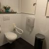Öffentliche Behinderten Toilette 1